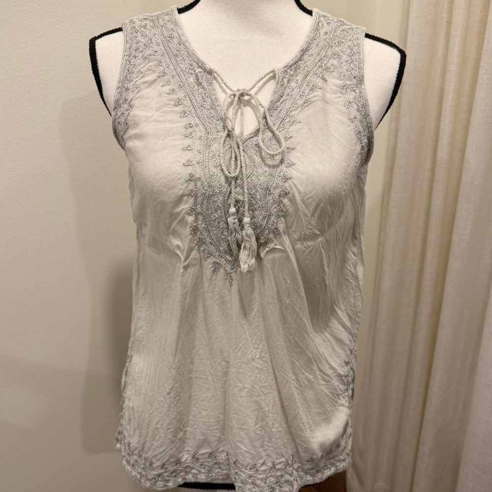 Solitaire Womens Boho Embroidered Tassel Tie Sleeveless Blouse Grey Size M